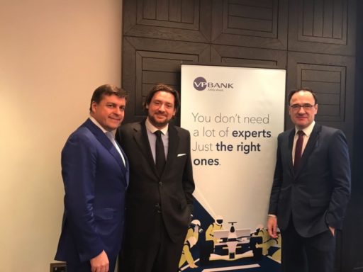 CONFERENCE VP BANK EXPERTS INSIGHTS SPECIAL EVENT