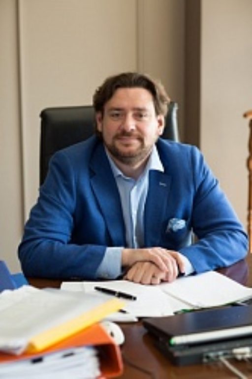 Александр Линников избран доцентом Департамента мировой экономики и мировых финансов Финансового университета при Правительстве Российской Федерации